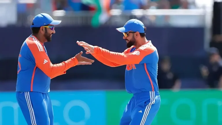 IND vs PAK, Rohit Sharma With Rishabh Pant